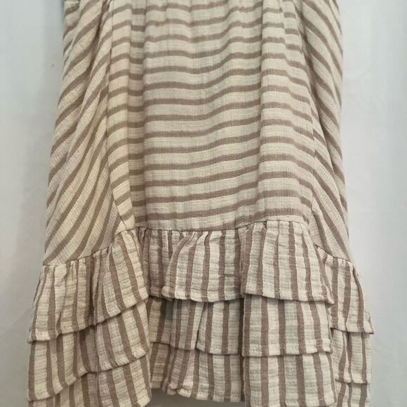 Merci Striped Dress with Ruffles - Picture 4 of 9